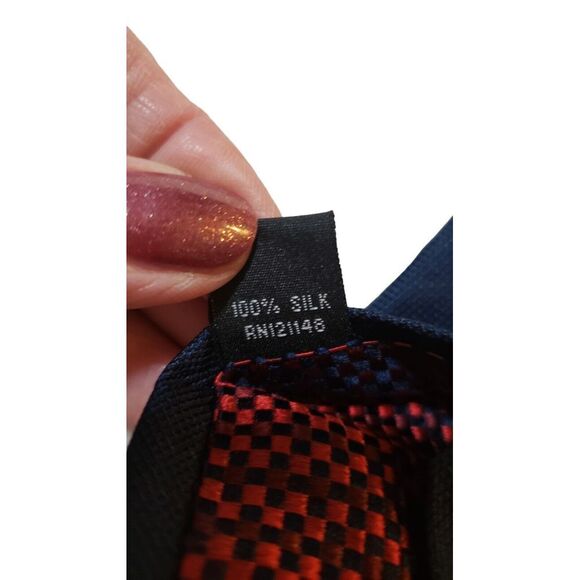 Saks Fifth Avenue Neck Tie Duo‎ Blue & Red Checker and Blue Solid 100% Silk - Picture 10 of 13